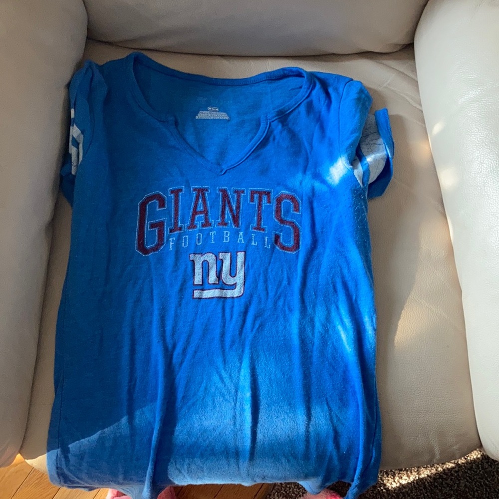 NFL size M blue Giants Football Women's Top